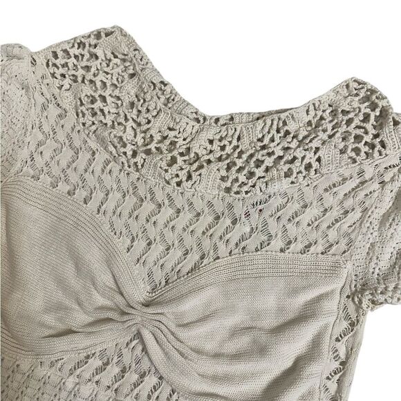 BCBGMAXAZRIA Runway Silk Blend Crochet Lace Top Size Small - Picture 5 of 16